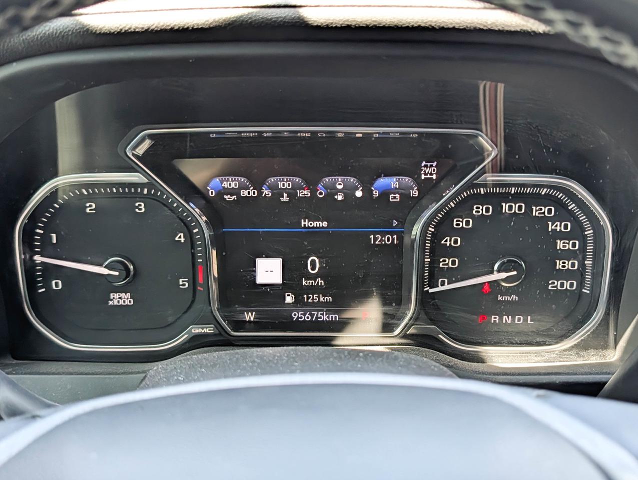 2023 GMC SIERRA 2500HD DENALI Photo