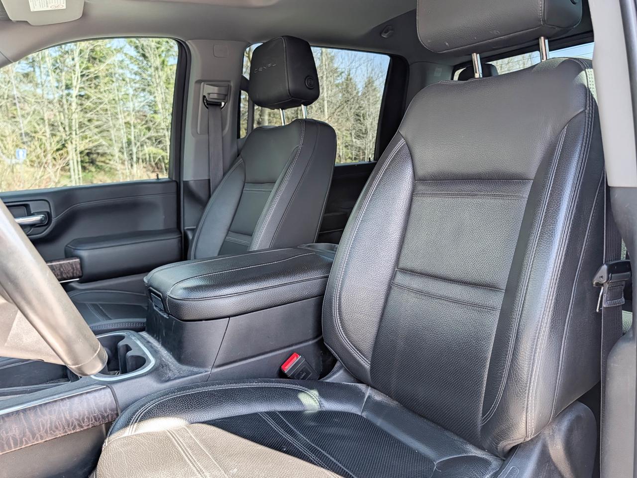 2023 GMC SIERRA 2500HD DENALI Photo