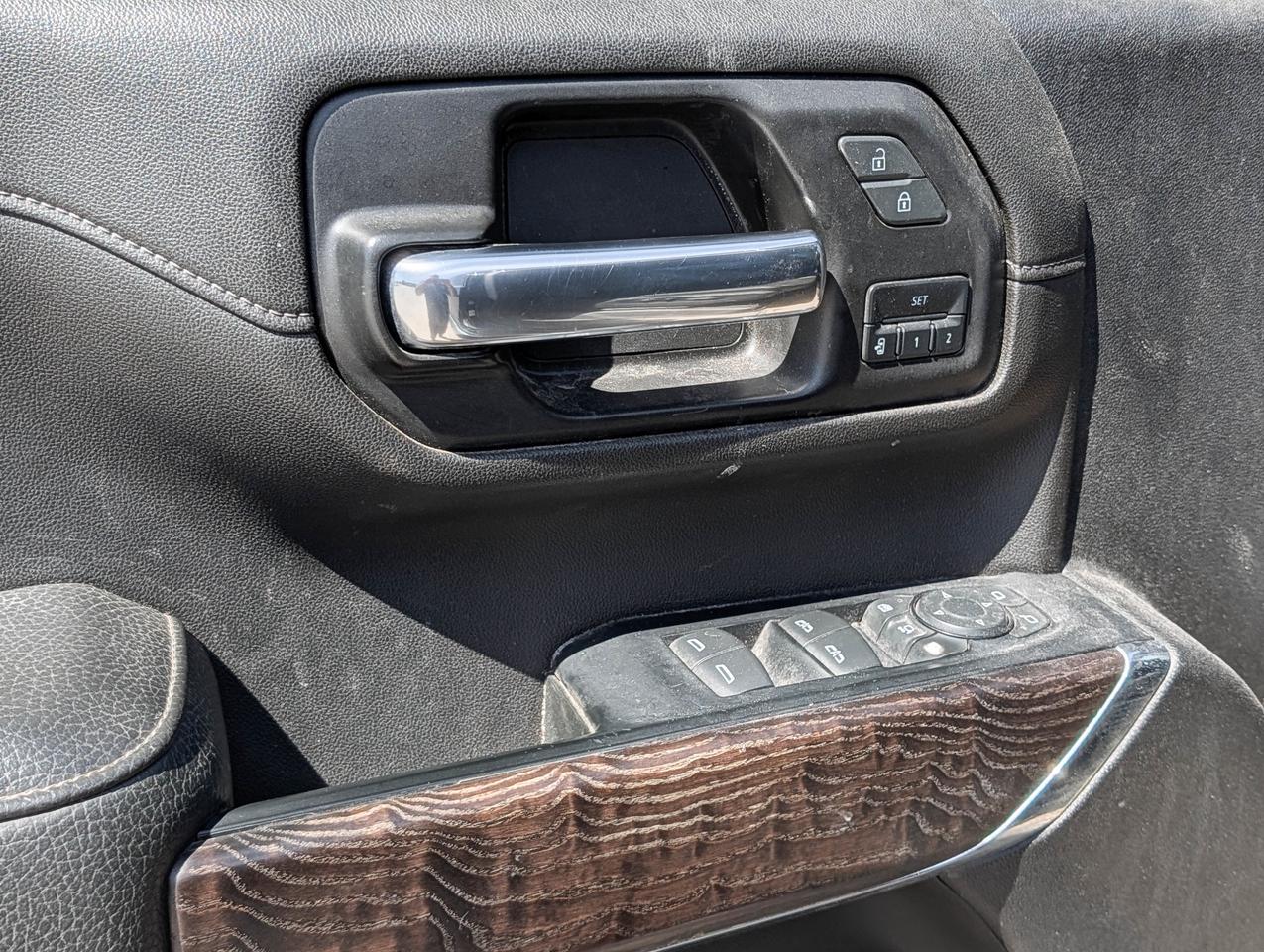 2023 GMC SIERRA 2500HD DENALI Photo