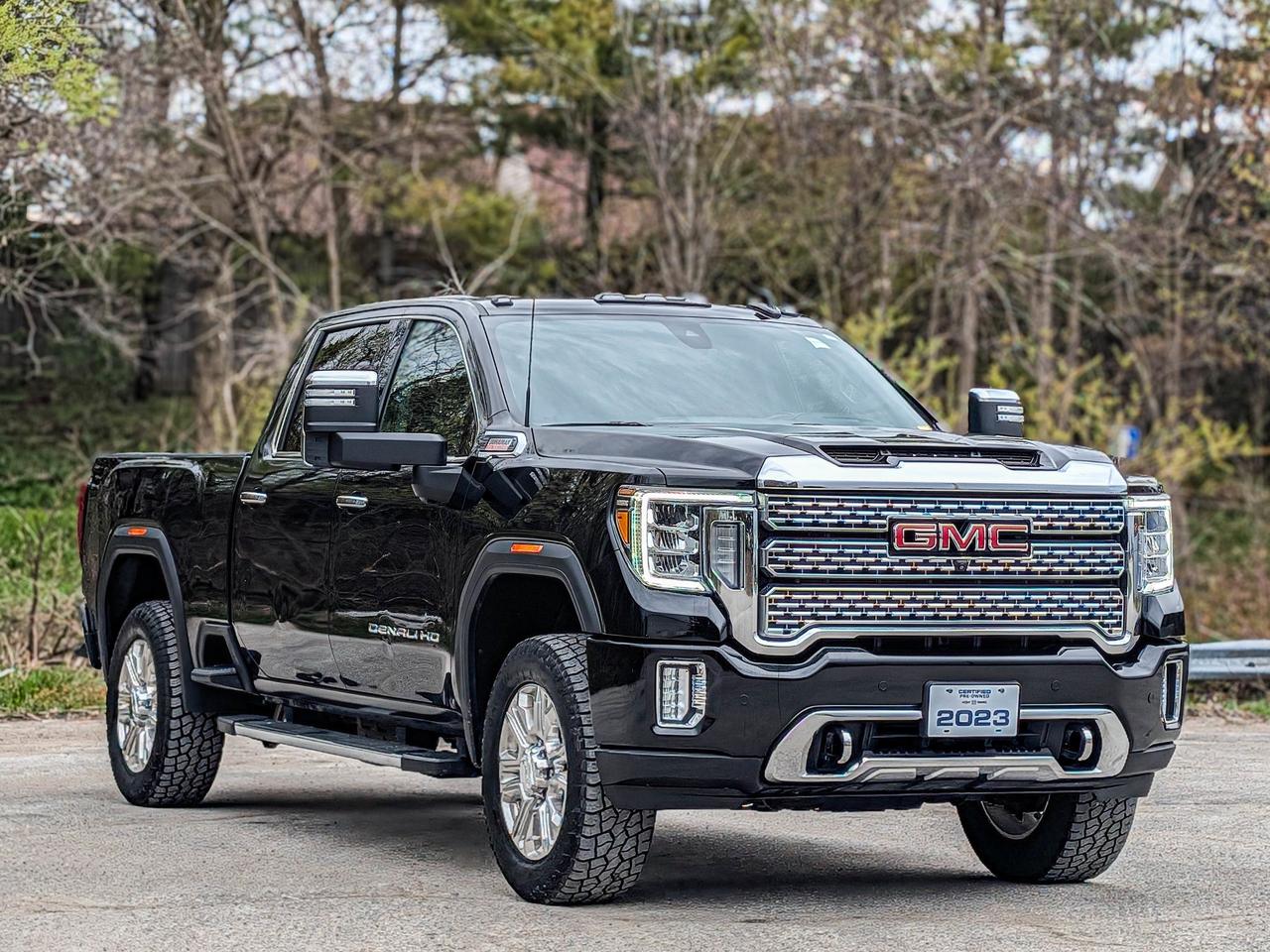 2023 GMC SIERRA 2500HD DENALI Photo