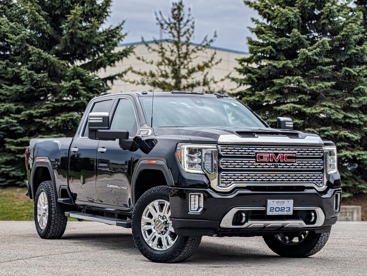 2023 GMC SIERRA 2500HD DENALI Photo