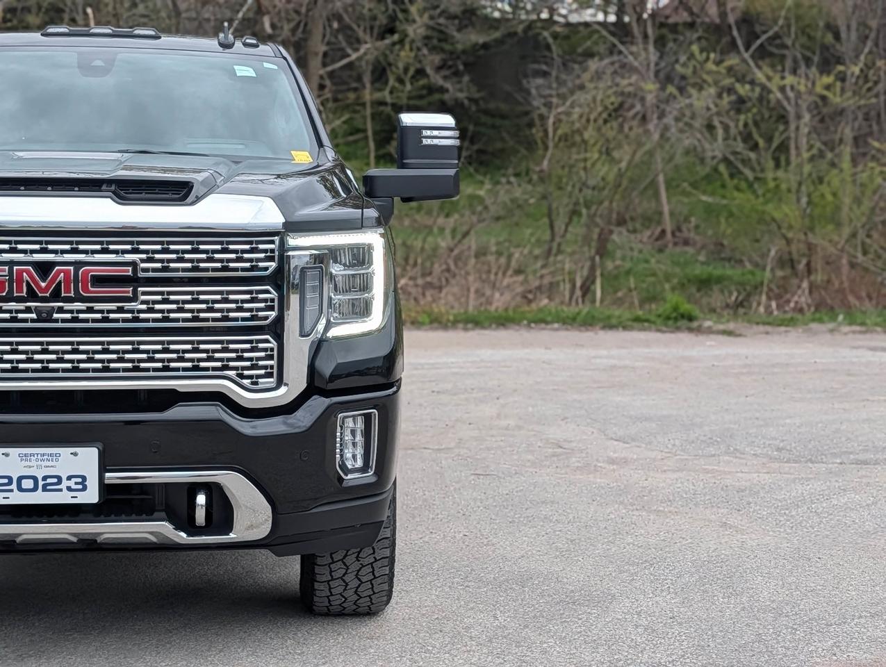 2023 GMC SIERRA 2500HD DENALI Photo