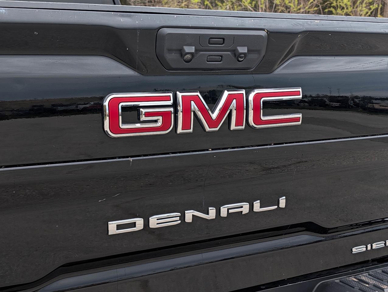2023 GMC SIERRA 2500HD DENALI Photo