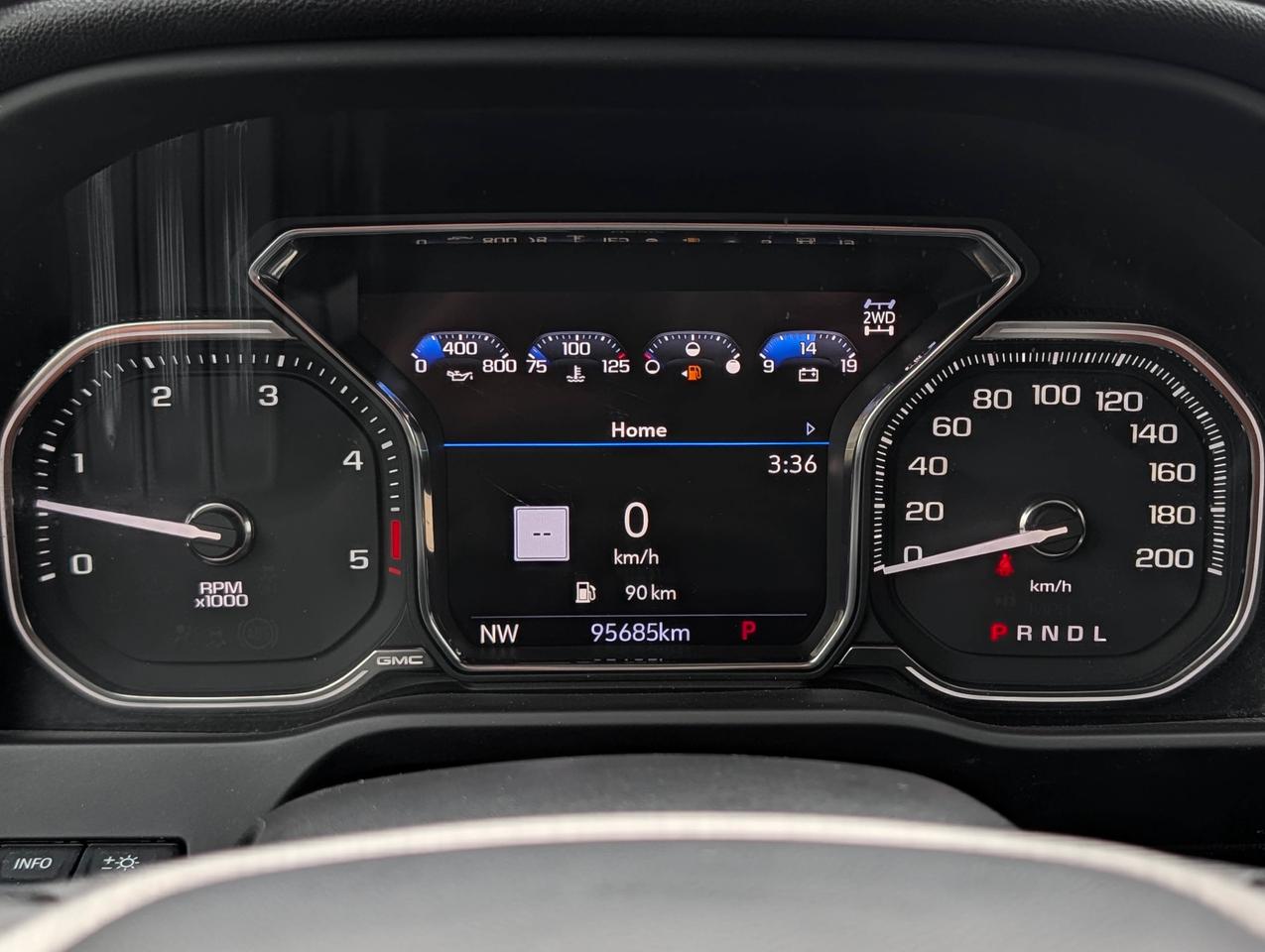 2023 GMC SIERRA 2500HD DENALI Photo