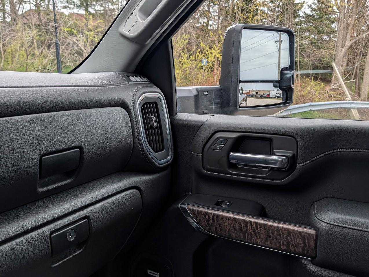 2023 GMC SIERRA 2500HD DENALI Photo