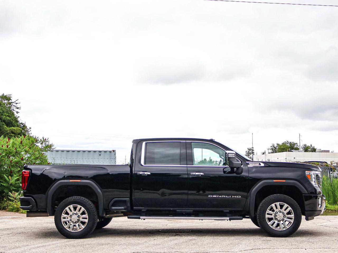 2023 GMC SIERRA 2500HD DENALI Photo