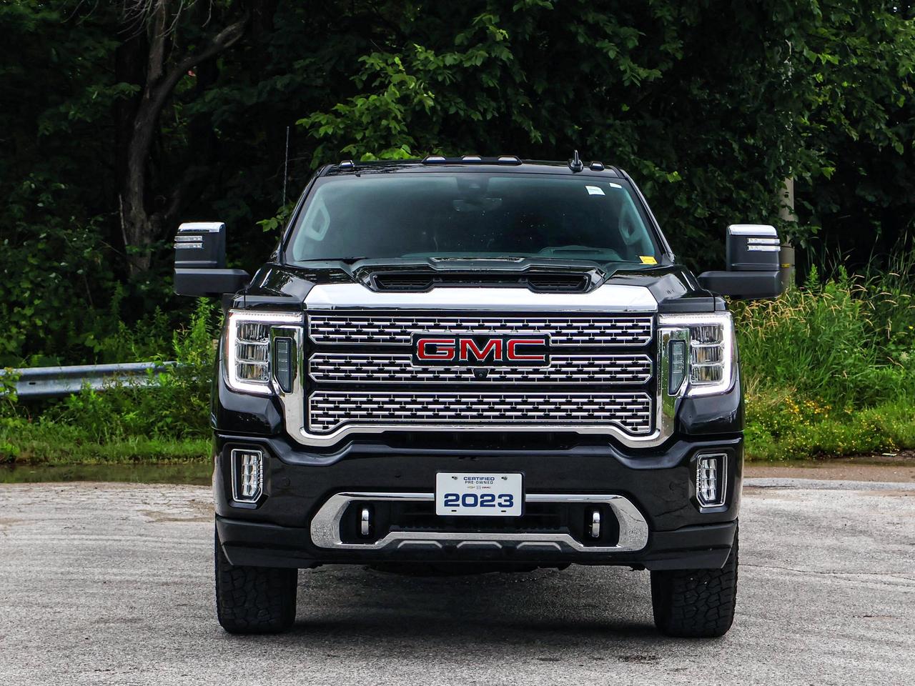 2023 GMC SIERRA 2500HD DENALI Photo