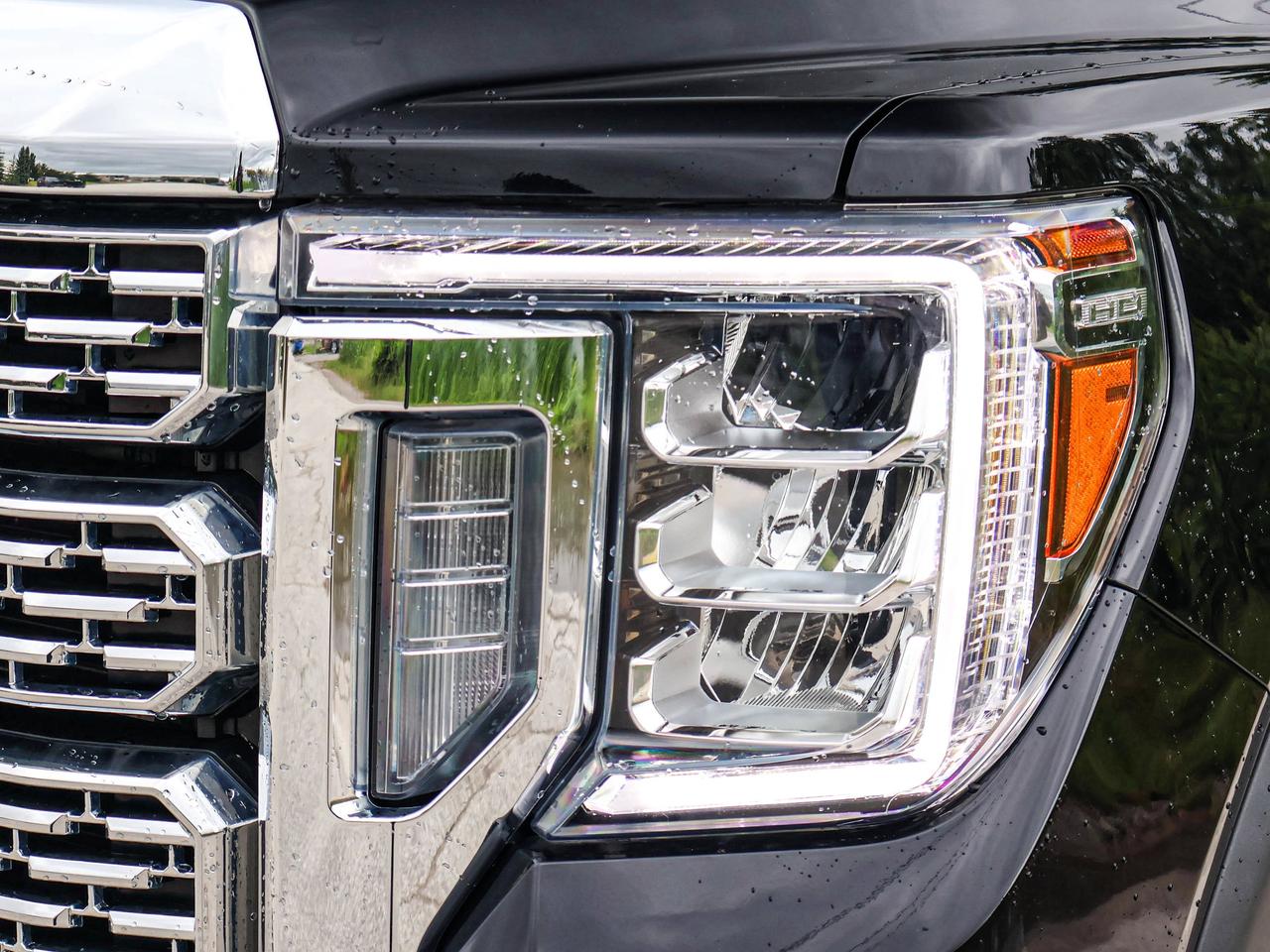 2023 GMC SIERRA 2500HD DENALI Photo