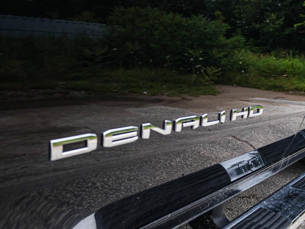 2023 GMC SIERRA 2500HD DENALI Photo