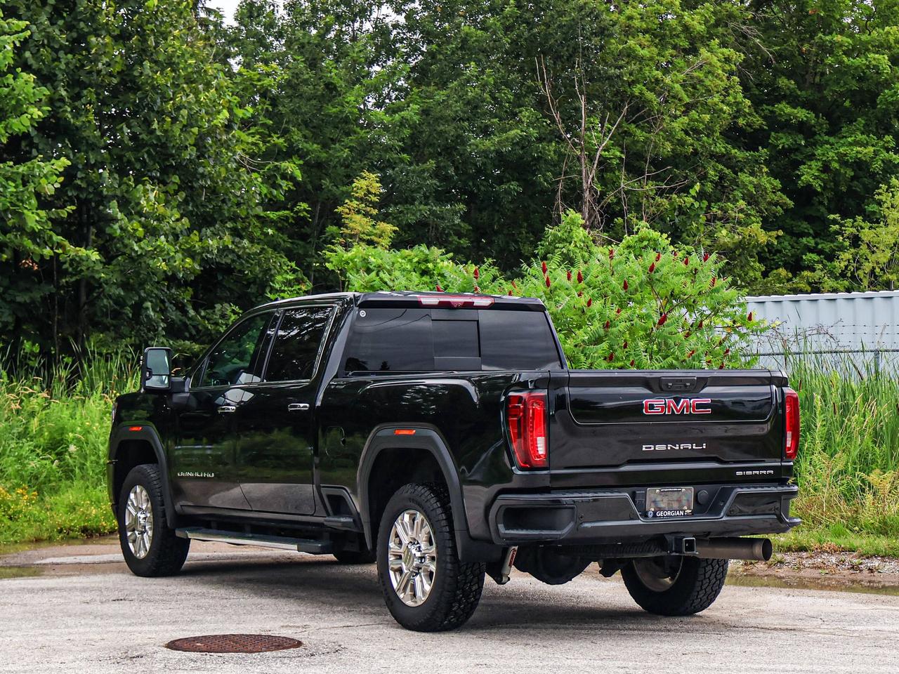 2023 GMC SIERRA 2500HD DENALI Photo