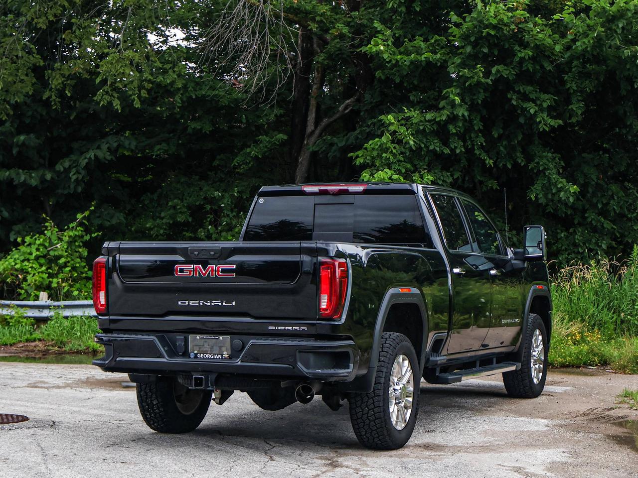 2023 GMC SIERRA 2500HD DENALI Photo