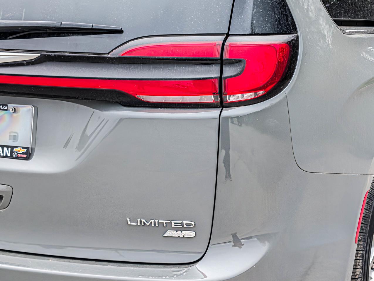 2023 Chrysler Pacifica Limited Photo