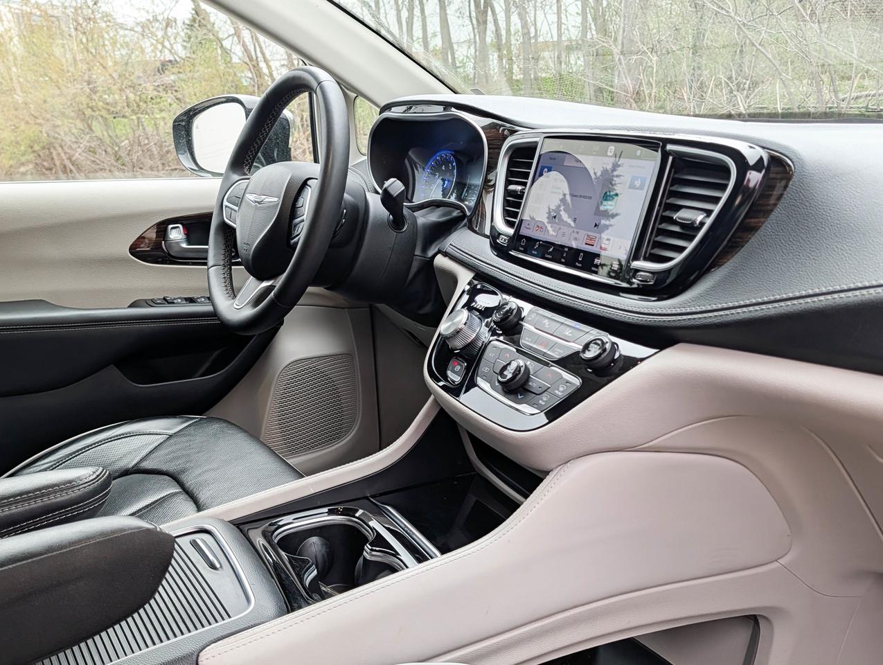 2023 Chrysler Pacifica Limited Photo