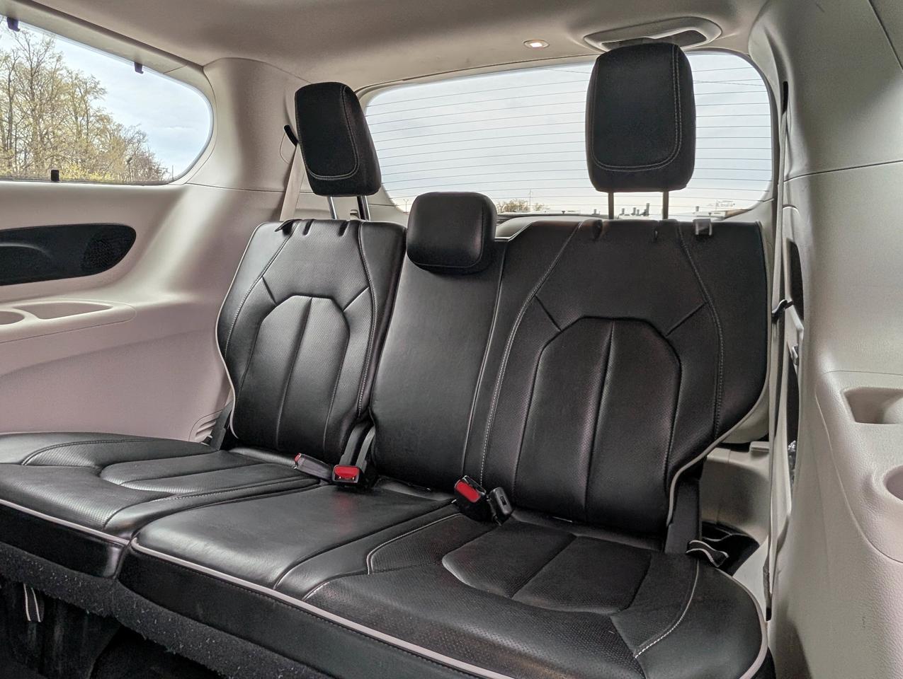 2023 Chrysler Pacifica Limited Photo