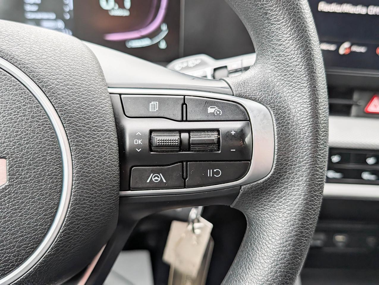 2023 Kia Sportage LX Photo