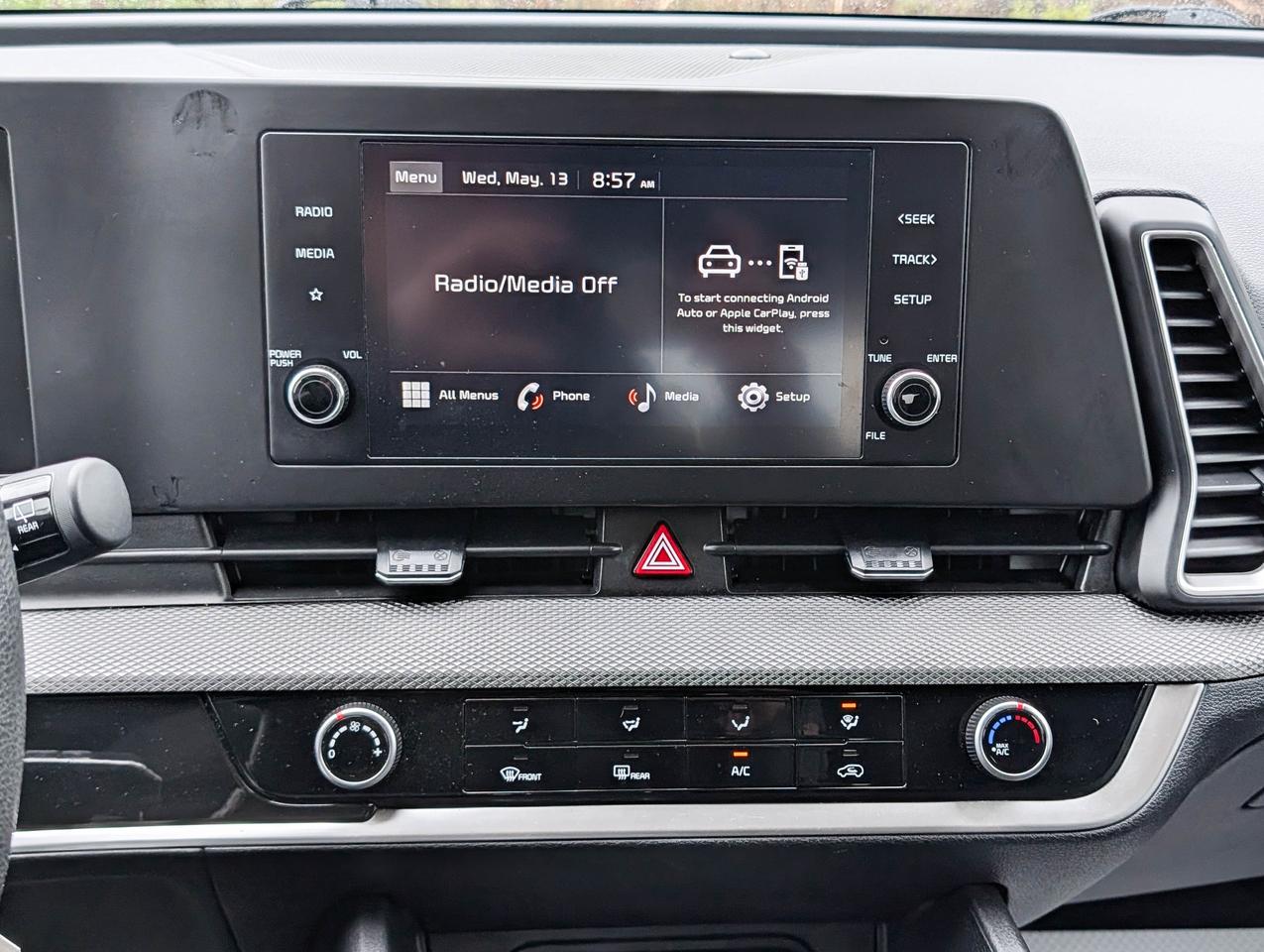 2023 Kia Sportage LX Photo