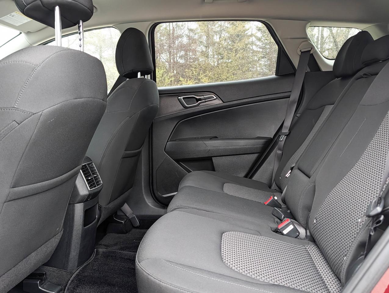 2023 Kia Sportage LX Photo