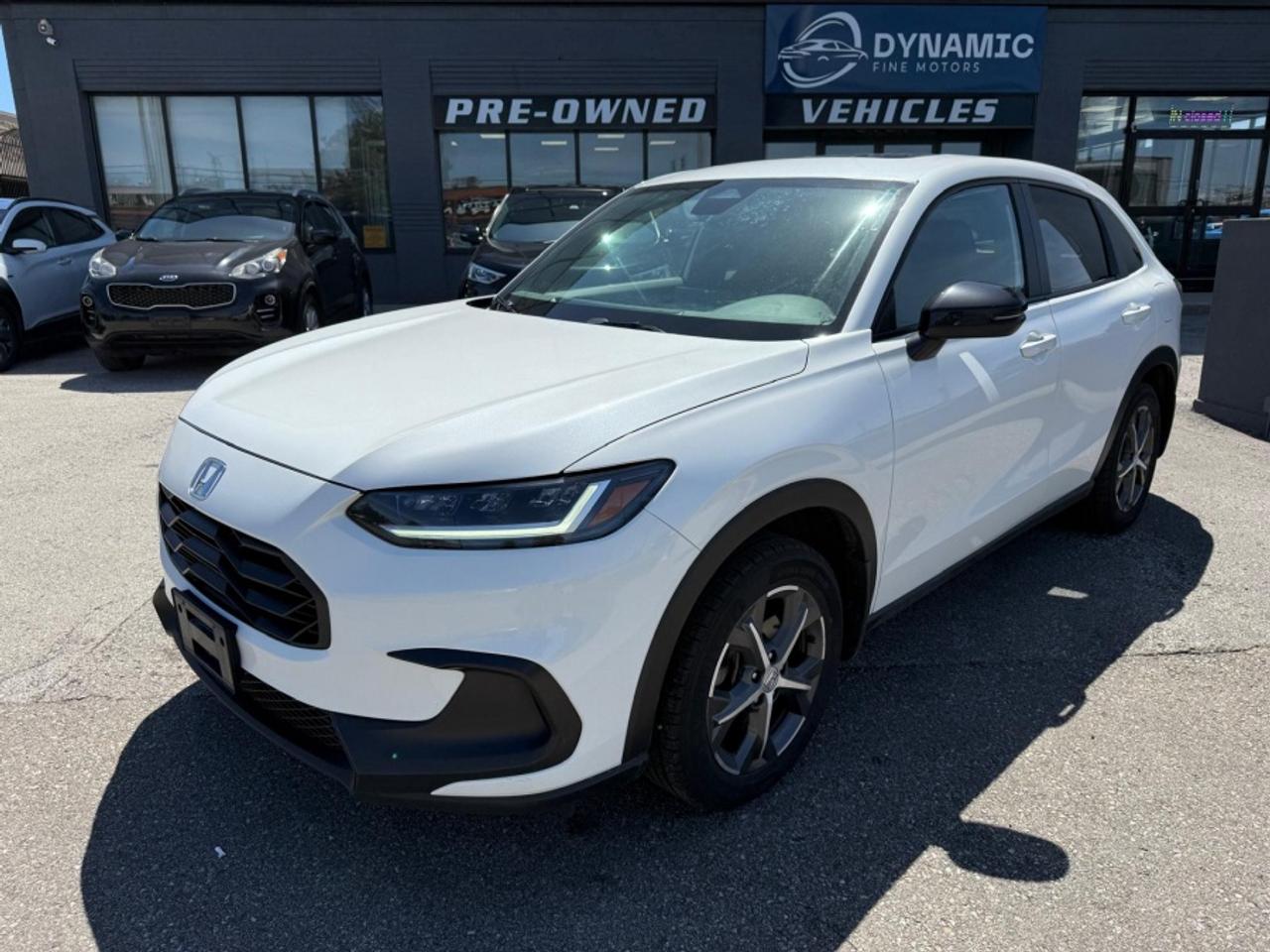 Used 2024 Honda HR-V SPORT-B AWD/SUNROOF /REAR CAMERA /CARPLAY for sale in North York, ON