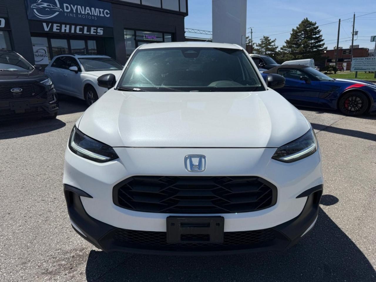 2024 Honda HR-V SPORT-B AWD/SUNROOF /REAR CAMERA /CARPLAY - Photo #2