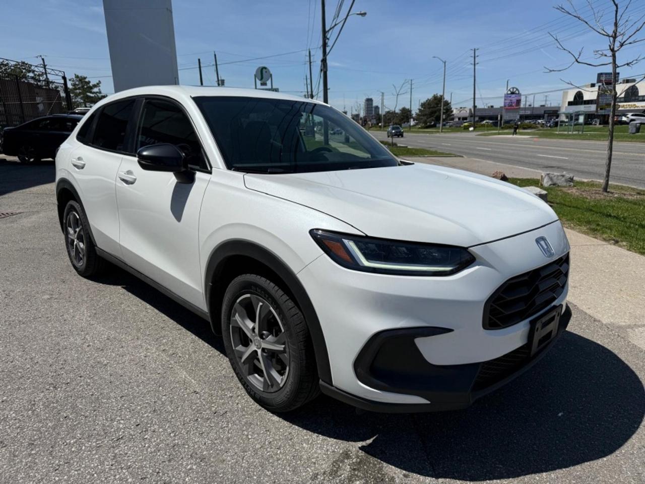 2024 Honda HR-V SPORT-B AWD/SUNROOF /REAR CAMERA /CARPLAY - Photo #3