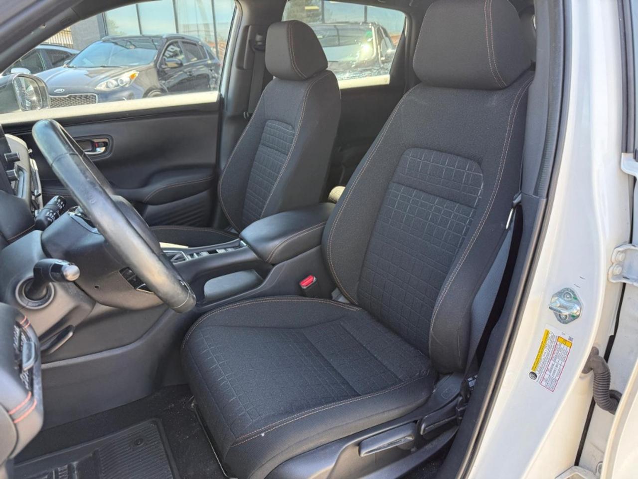 2024 Honda HR-V SPORT-B AWD/SUNROOF /REAR CAMERA /CARPLAY - Photo #10