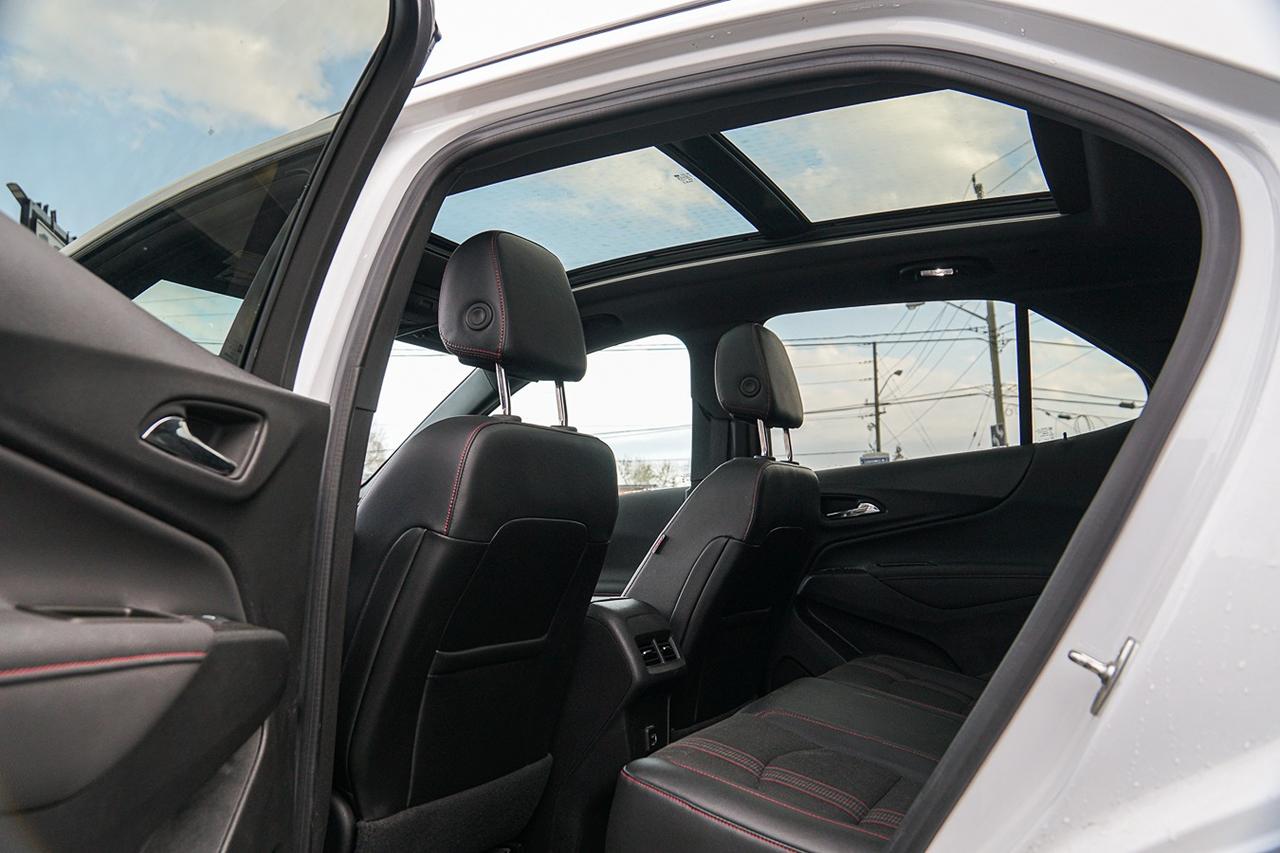 2024 Chevrolet Equinox RS AWD | PANO | BSM | HEATED SEATS Photo