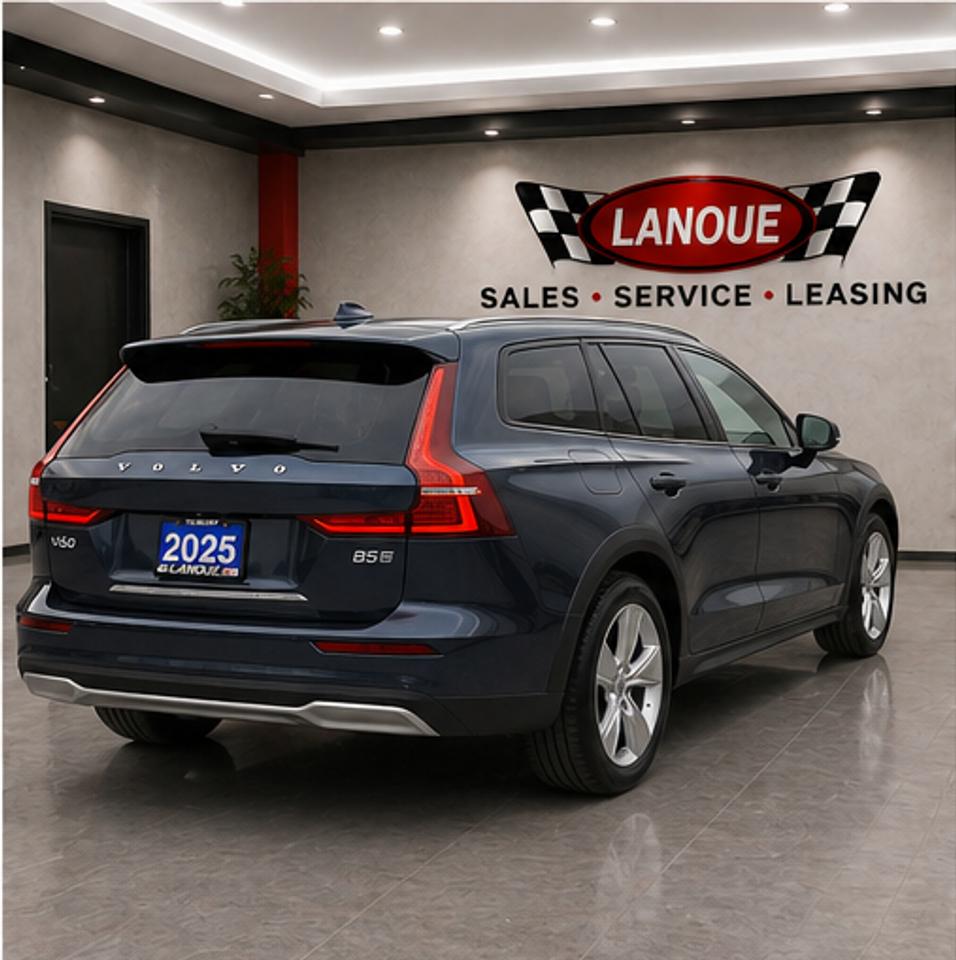 2025 Volvo V60 Cross Country B5 AWD Core MILD HYBRID Photo