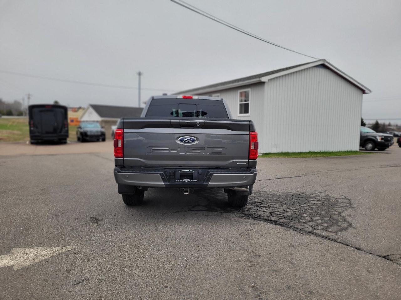 2023 Ford F-150 XLT 4X4 SUPERCREW W/ TWO SETS OF TIRES/RIMS Photo4