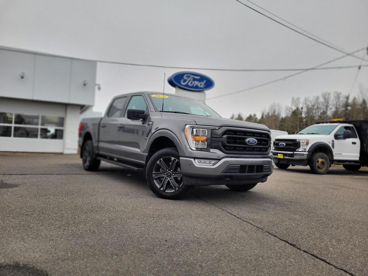 2023 Ford F-150 XLT 4X4 SUPERCREW W/ TWO SETS OF TIRES/RIMS Photo0