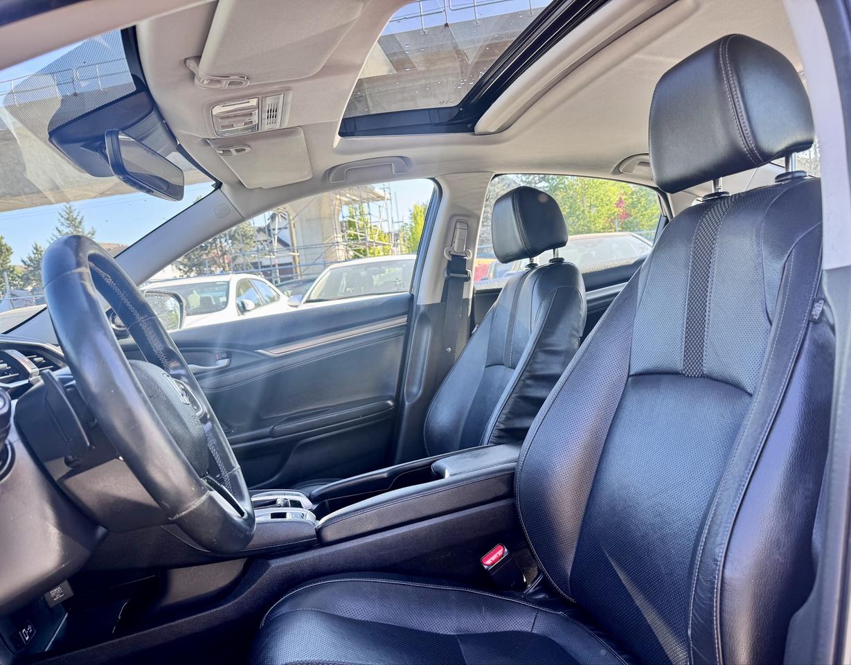 2019 Honda Civic FINANCING AVAILABLE Photo9