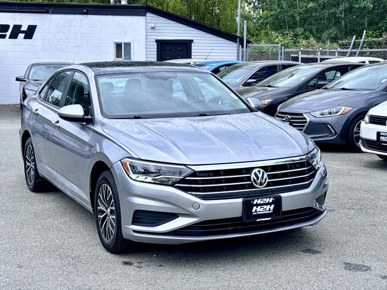 2019 Volkswagen Jetta FINANCING AVAILABLE Photo3