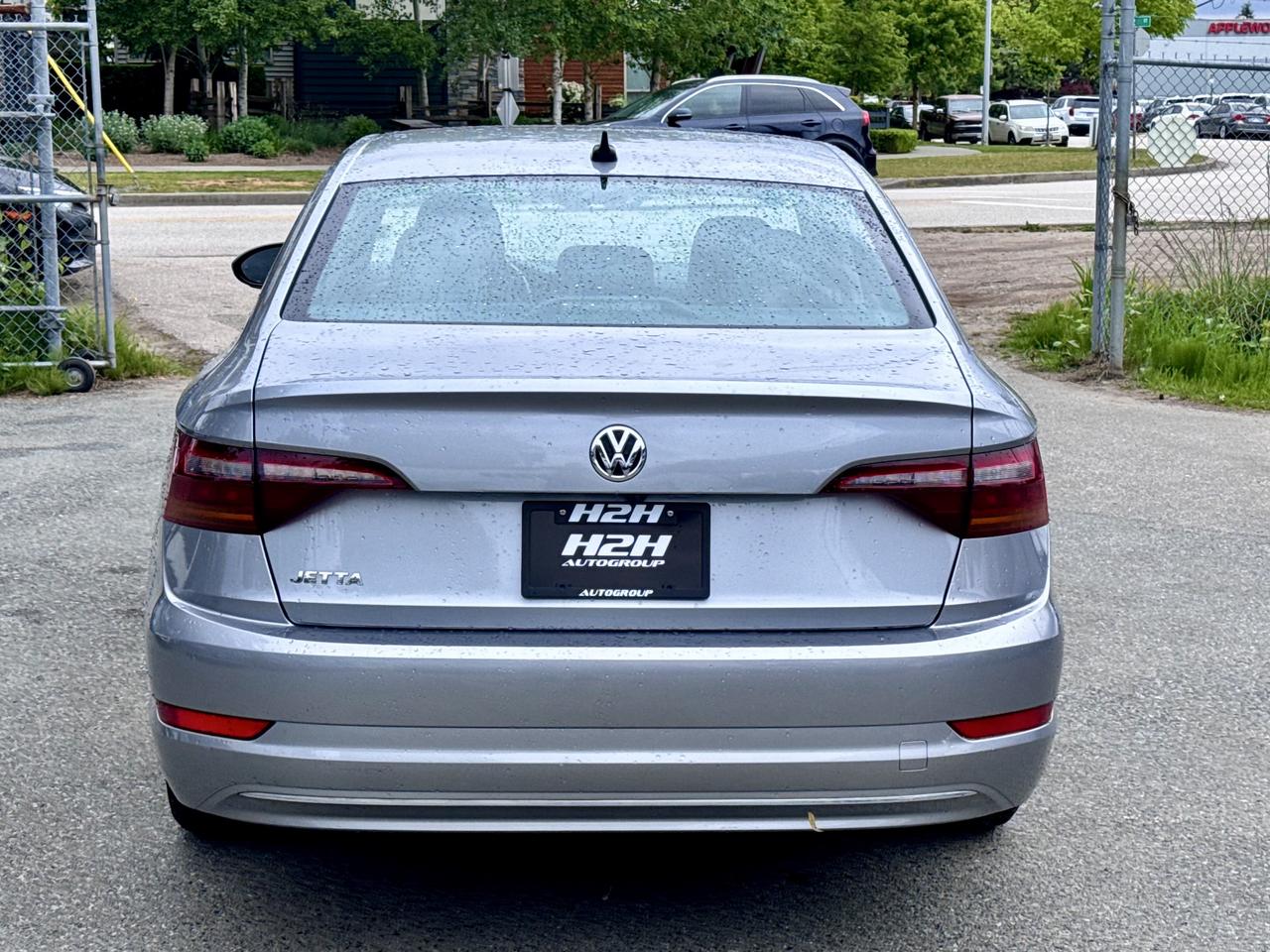 2019 Volkswagen Jetta FINANCING AVAILABLE Photo6