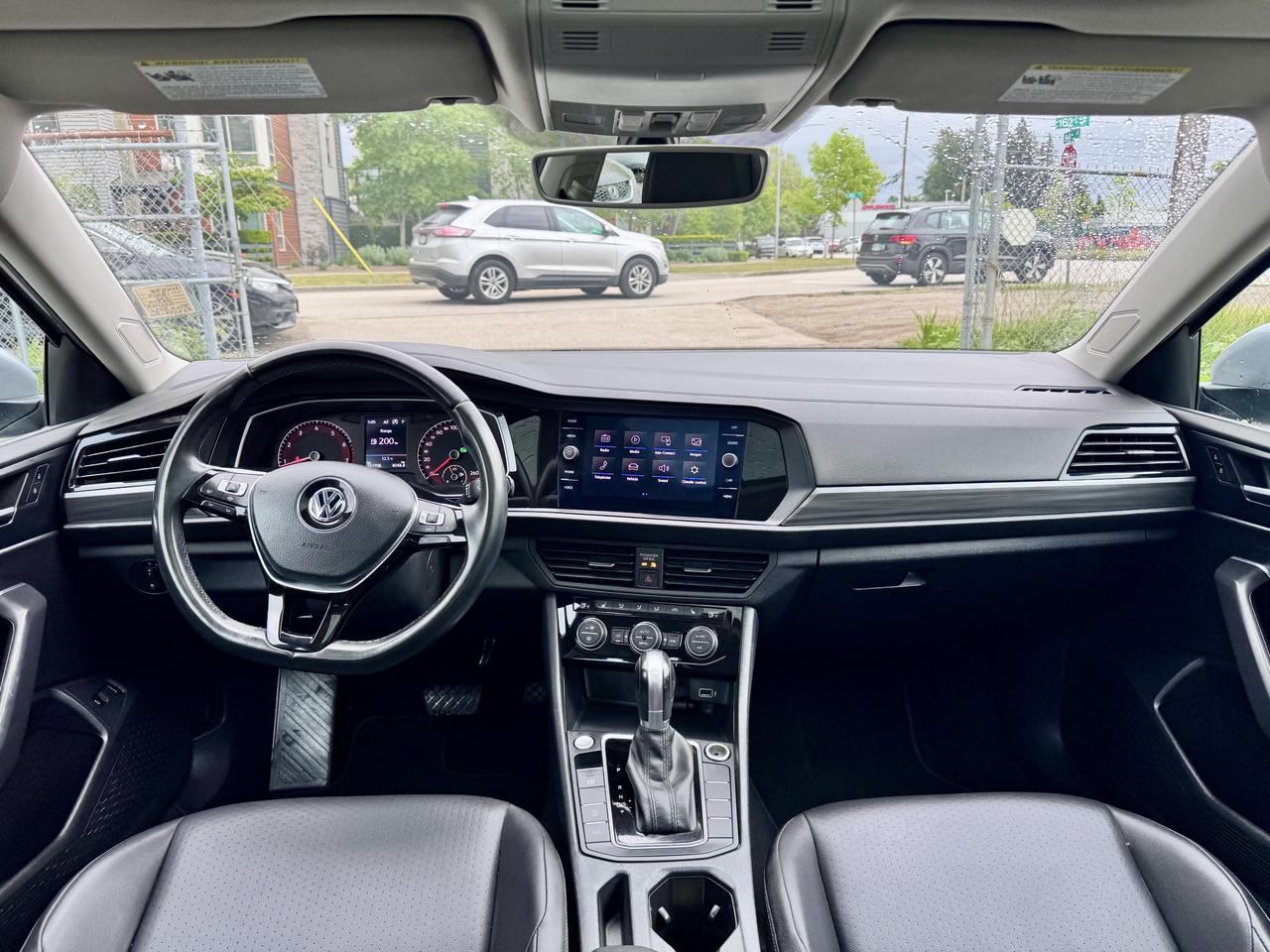 2019 Volkswagen Jetta FINANCING AVAILABLE Photo10