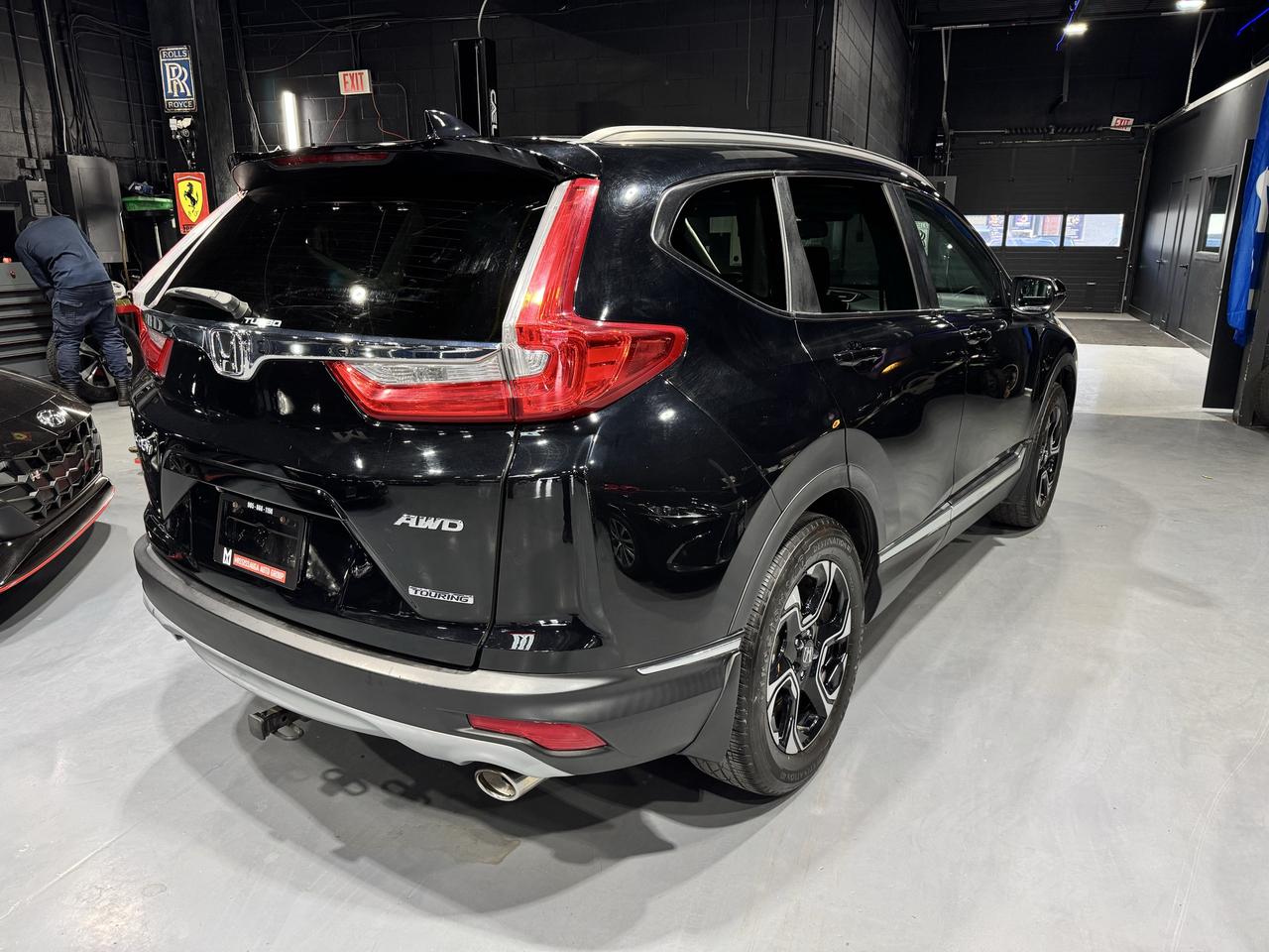 2017 Honda CR-V AWD 5dr Touring Photo4