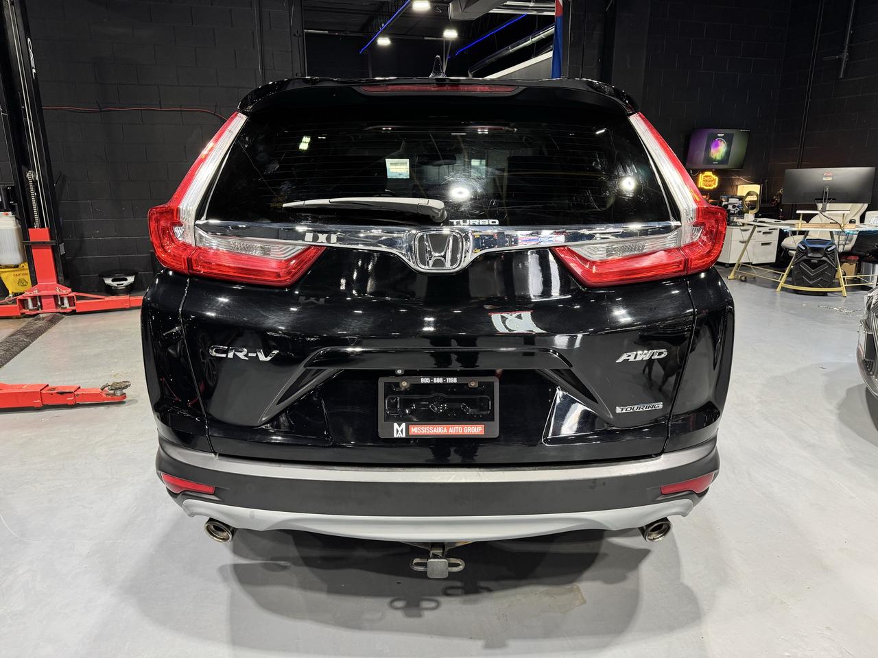 2017 Honda CR-V AWD 5dr Touring Photo