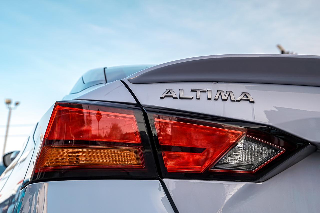 2023 Nissan Altima SR AWD | SUNROOF | LEATHER | CARPLAY | CAM Photo