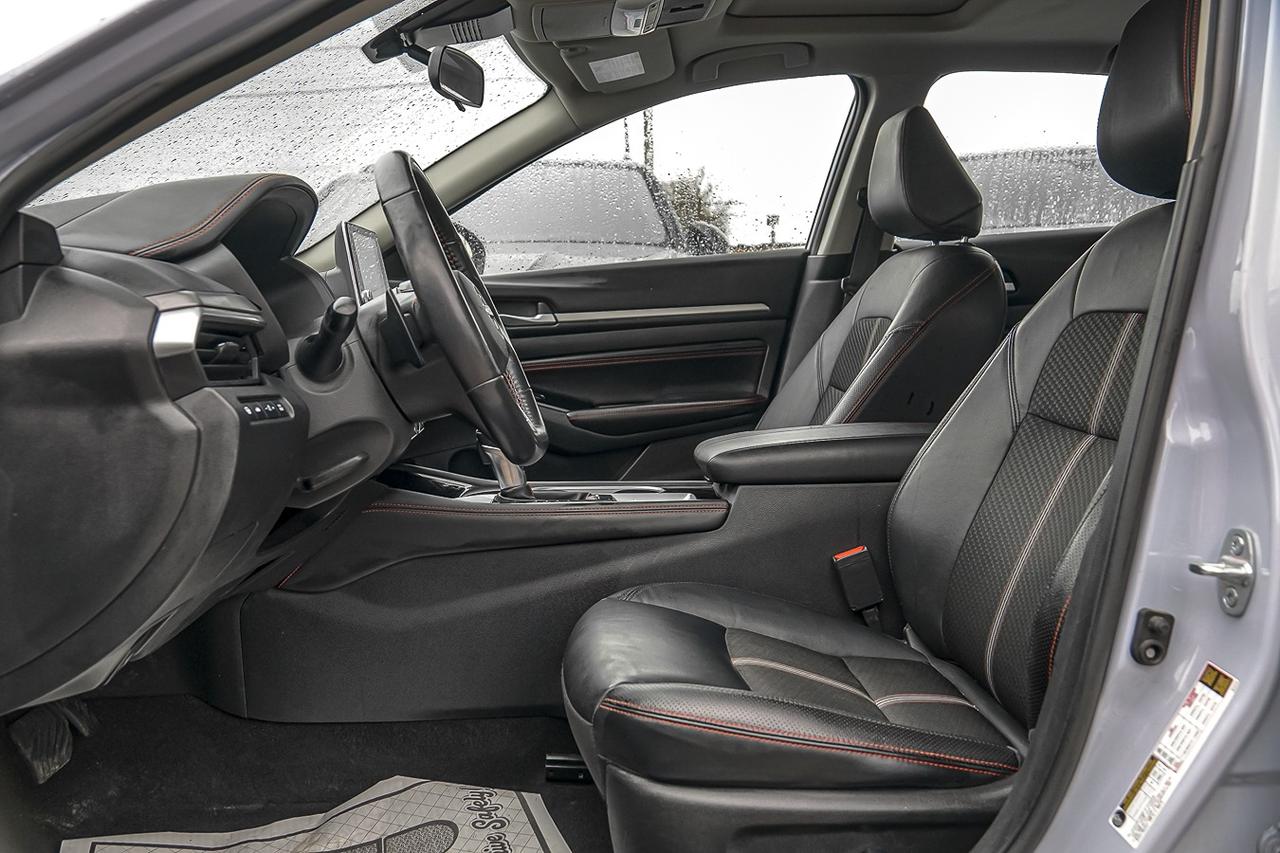 2023 Nissan Altima SR AWD | SUNROOF | LEATHER | CARPLAY | CAM Photo
