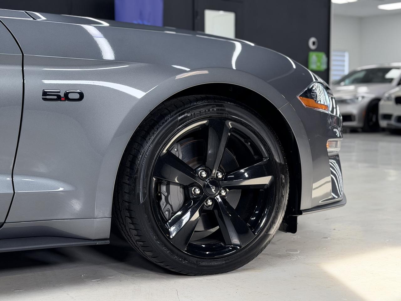 2022 Ford Mustang GT|5.0|NAV|BACKUP|BSM|LKA|FCW|CARPLAY| Photo2