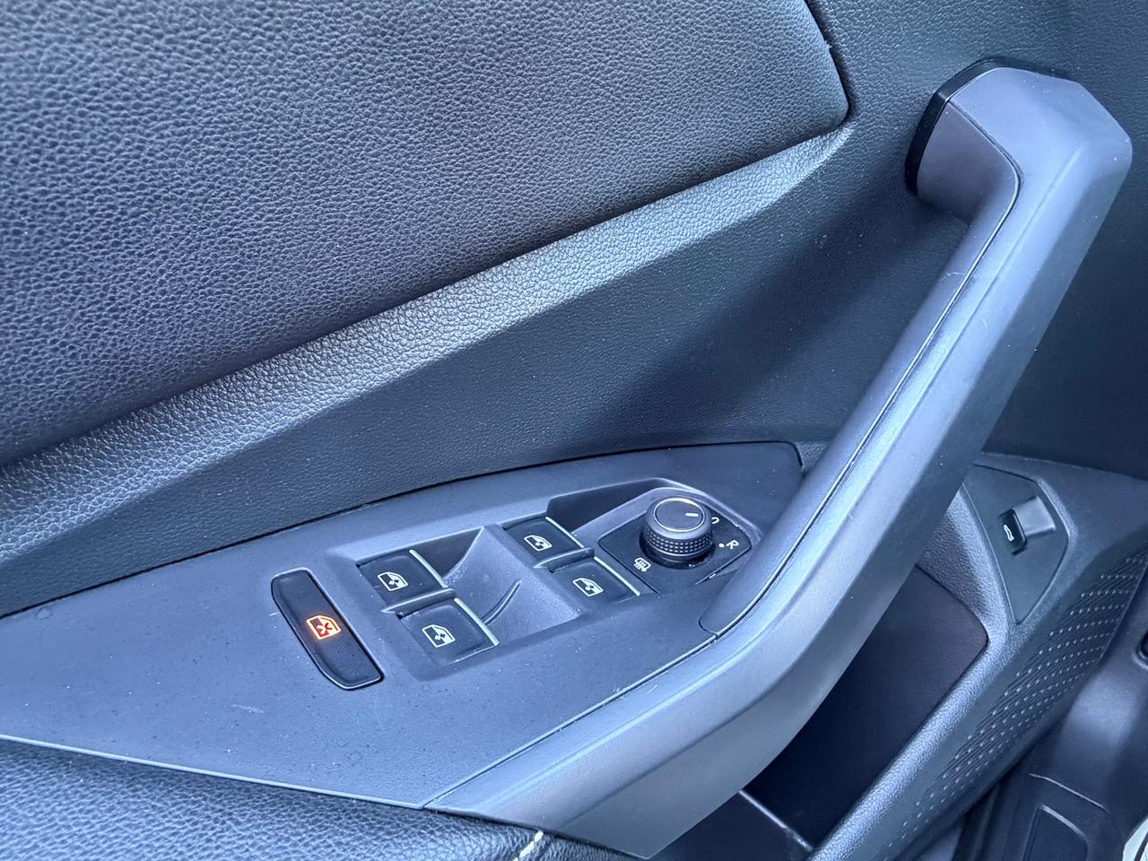 2025 Volkswagen Jetta Trendline+Driver Assist+Heated Seats+CLEAN CARFAX Photo120