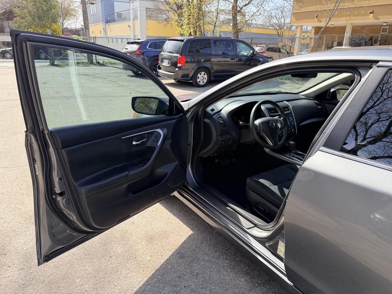 2015 Nissan Altima 2.5S | BACKUP CAM | ALLOYS Photo