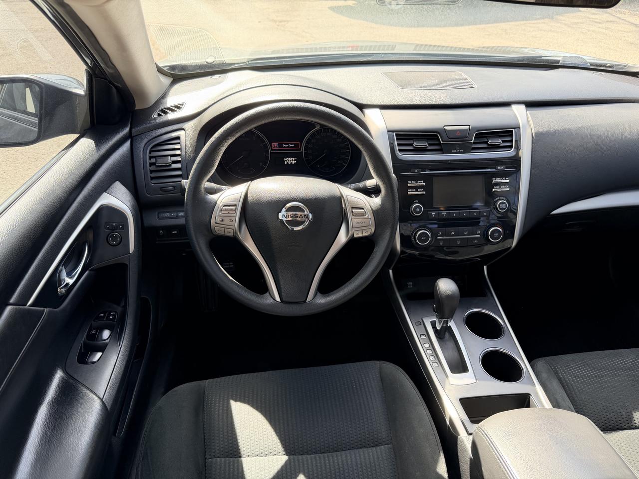 2015 Nissan Altima 2.5S | BACKUP CAM | ALLOYS Photo