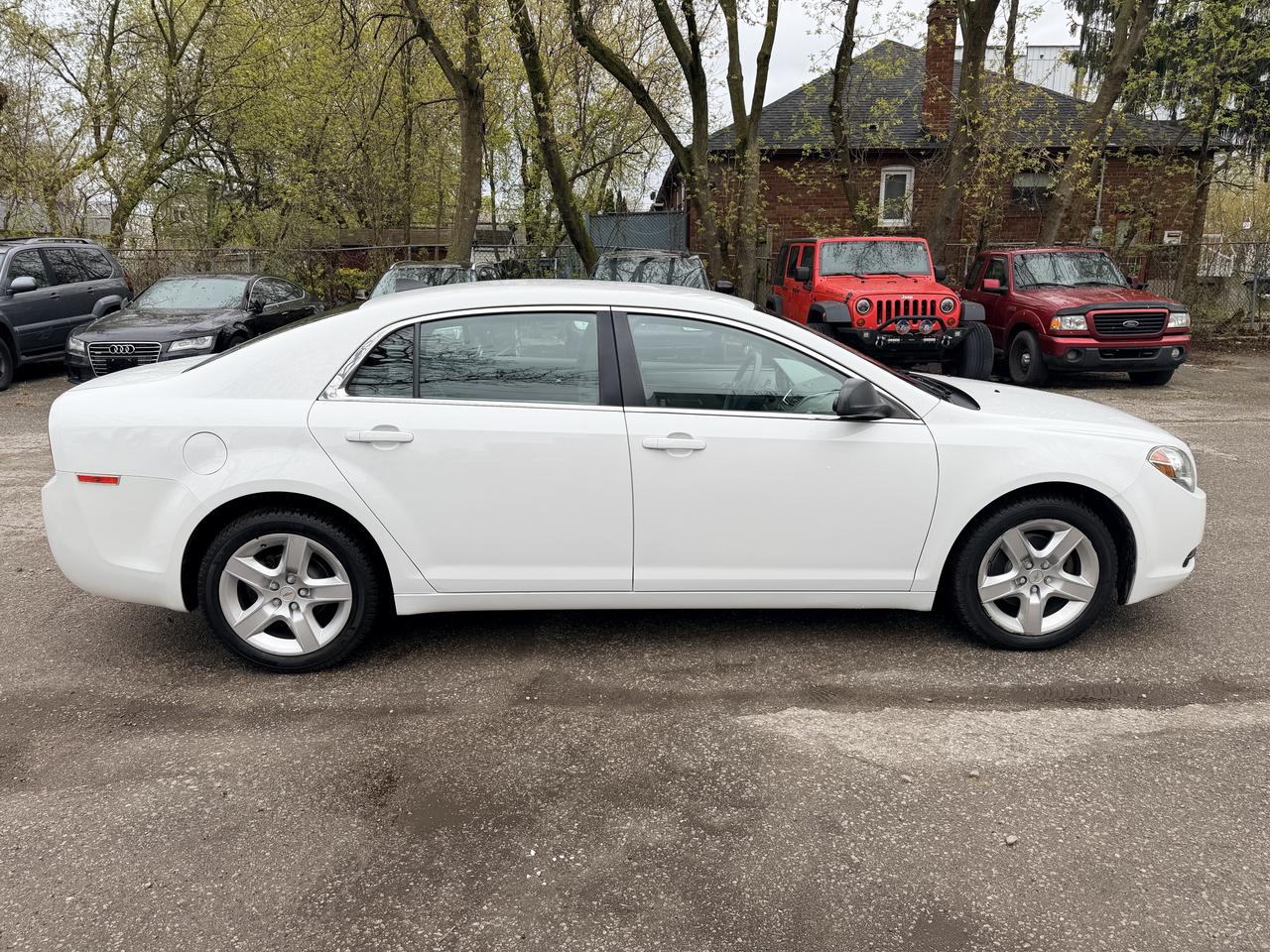 2012 Chevrolet Malibu LS | LOW KM’S | BACKUP CAM Photo