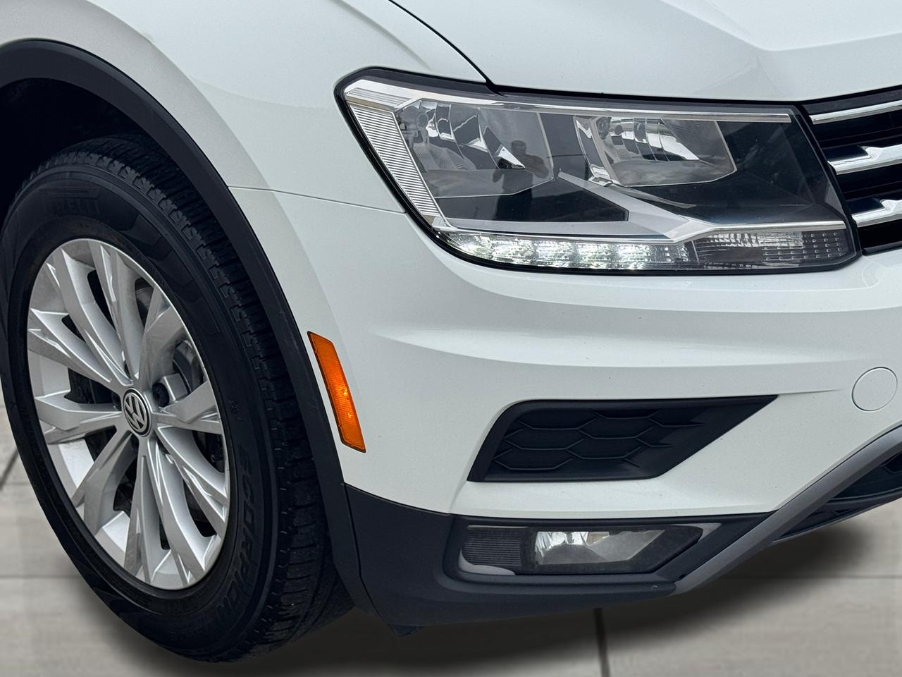 2018 Volkswagen Tiguan Trendline 4MOTION+New Tires+SUPER CLEAN Photo