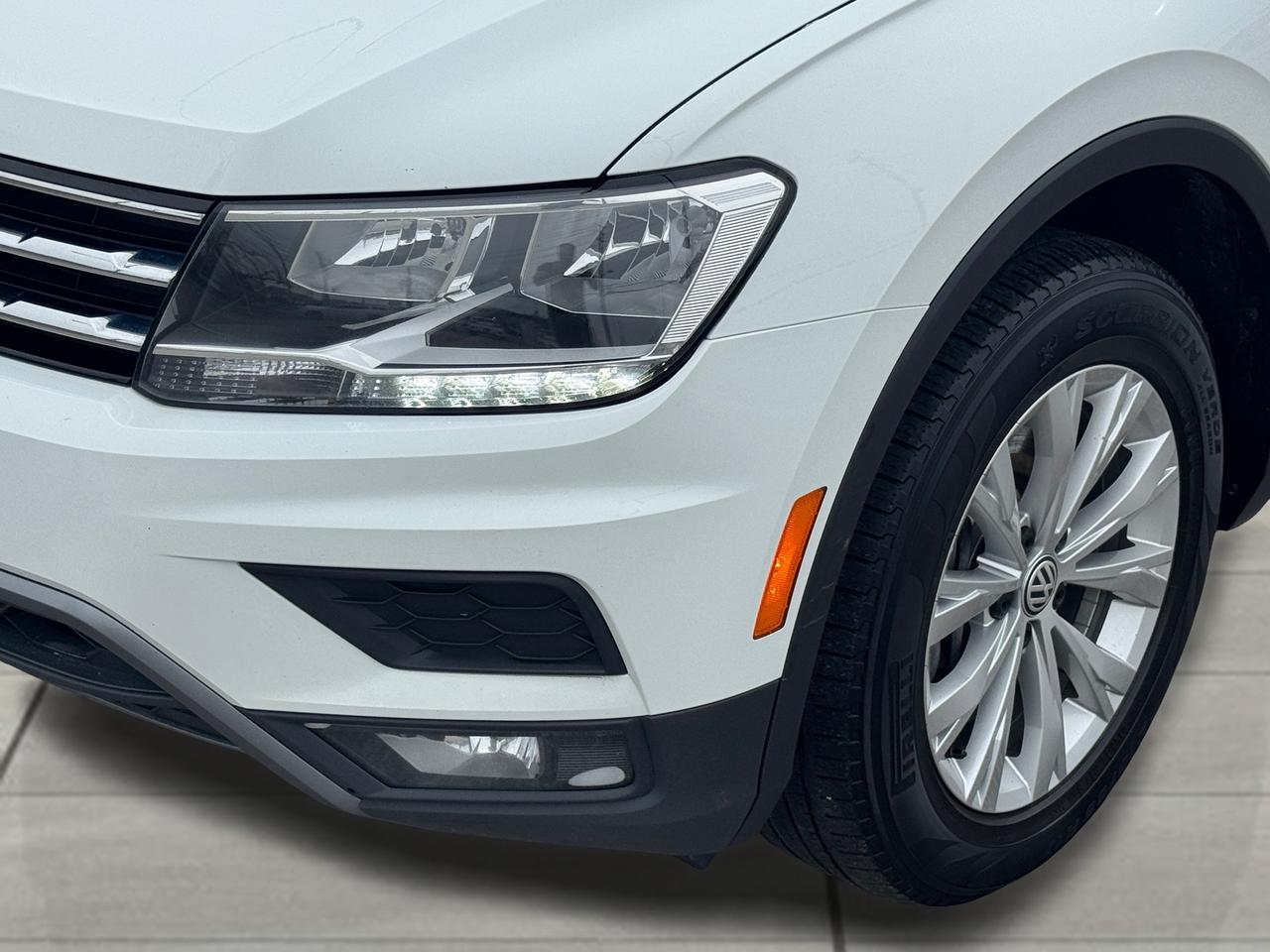 2018 Volkswagen Tiguan Trendline 4MOTION+New Tires+SUPER CLEAN Photo