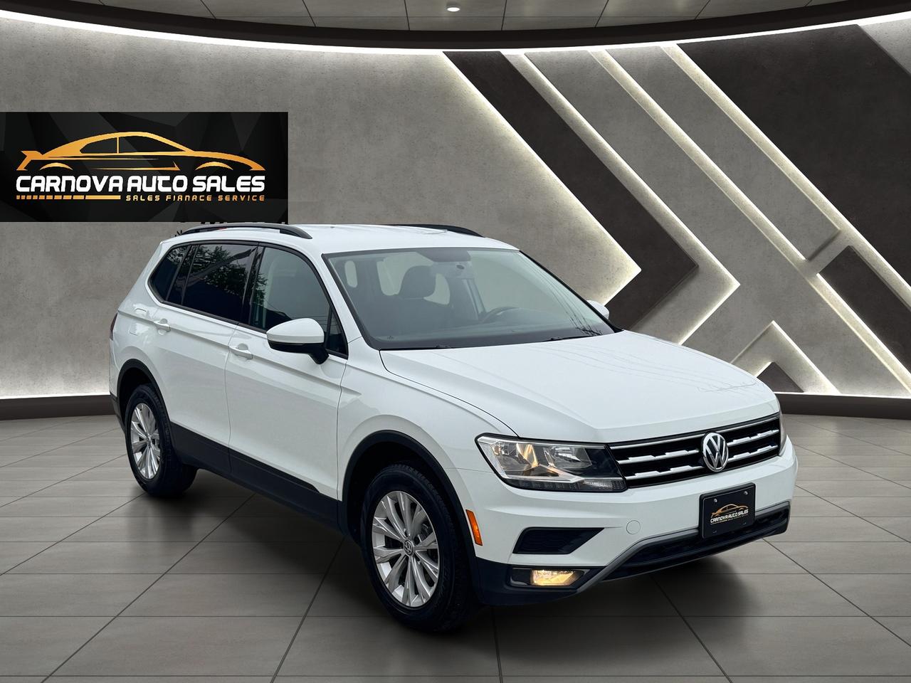 2018 Volkswagen Tiguan Trendline 4MOTION+New Tires+SUPER CLEAN Photo