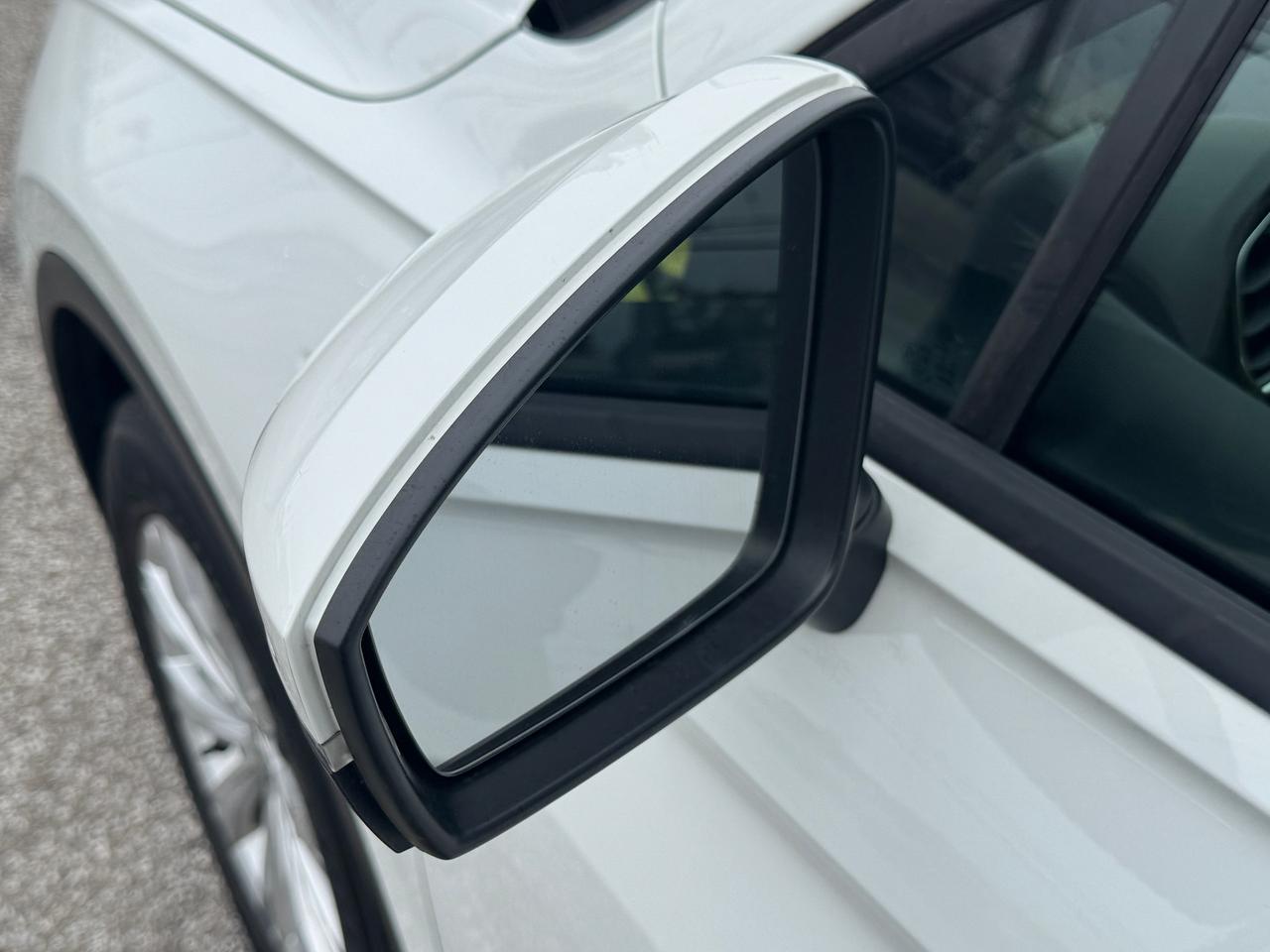 2018 Volkswagen Tiguan Trendline 4MOTION+New Tires+SUPER CLEAN Photo