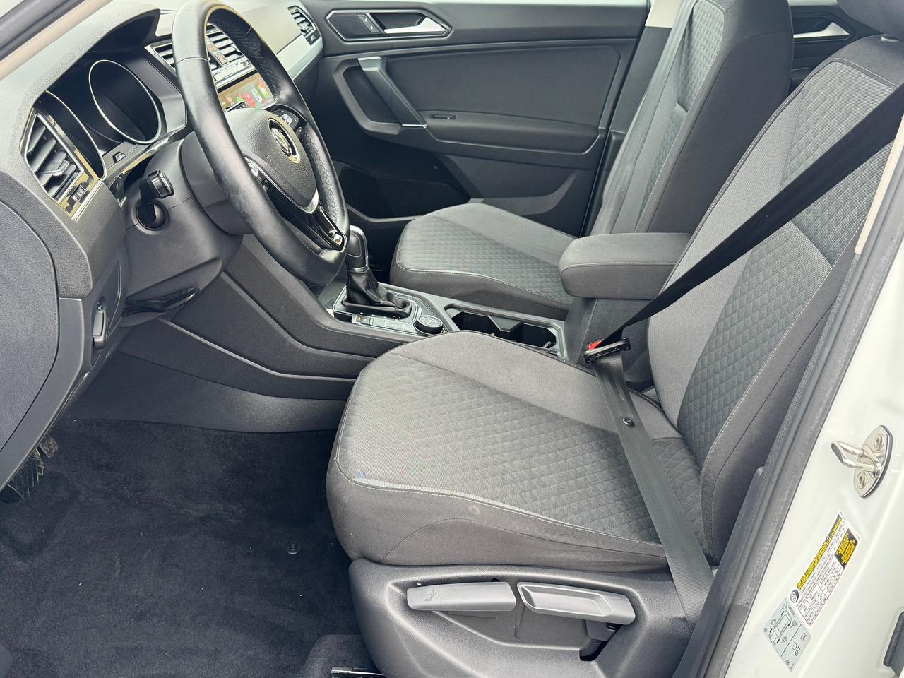 2018 Volkswagen Tiguan Trendline 4MOTION+New Tires+SUPER CLEAN Photo