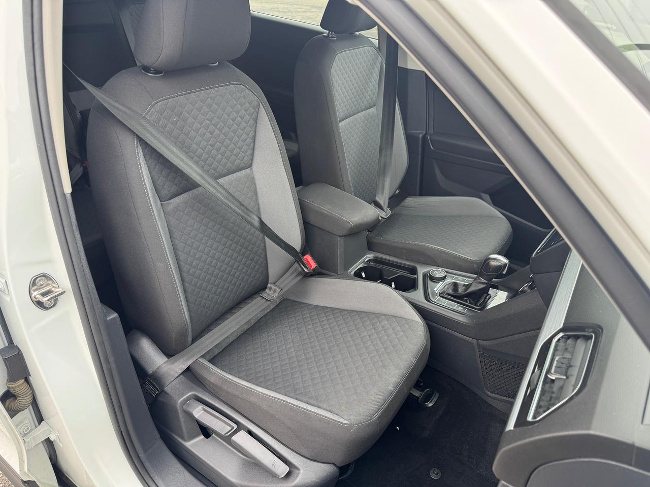 2018 Volkswagen Tiguan Trendline 4MOTION+New Tires+SUPER CLEAN Photo