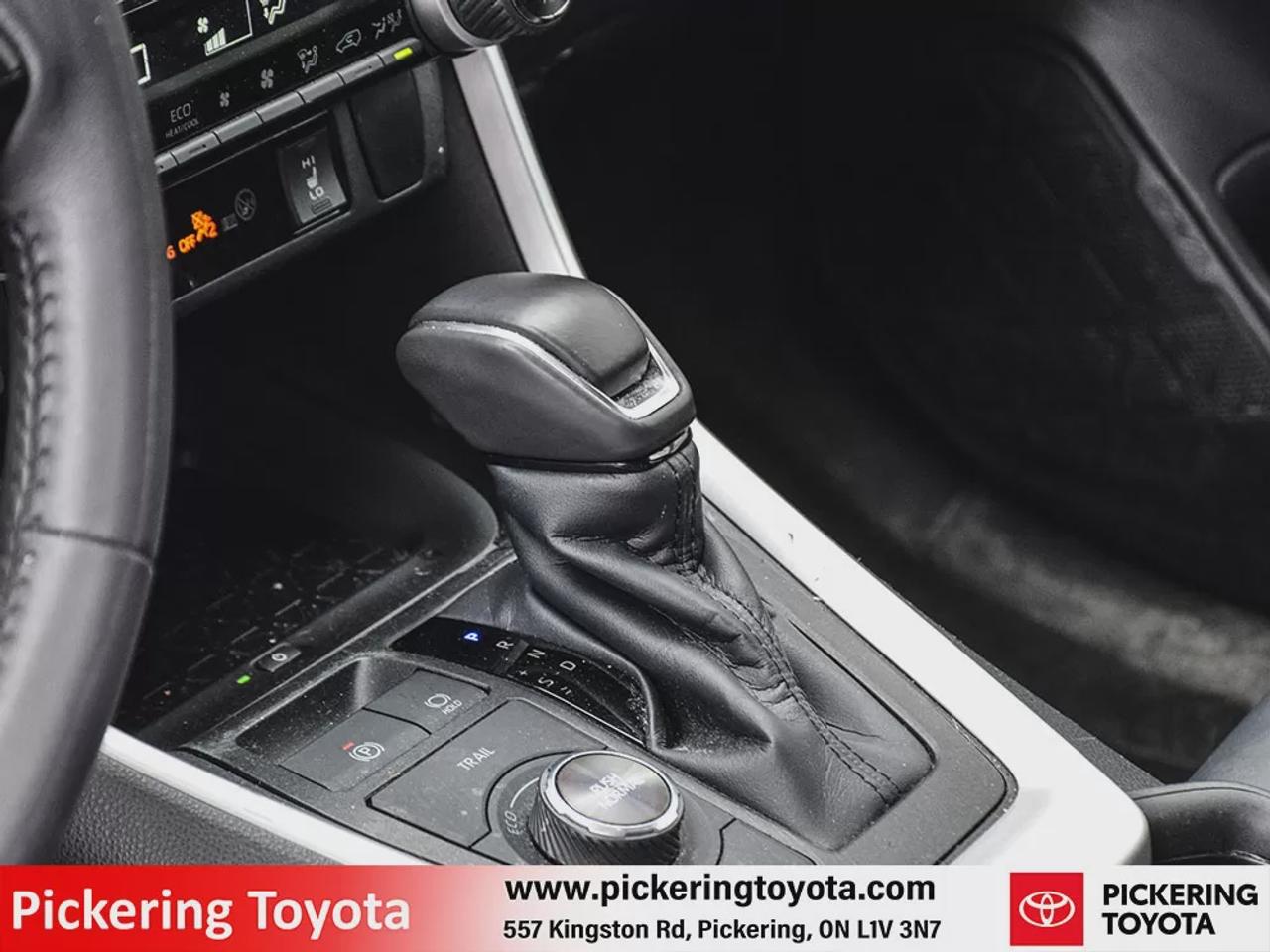 2023 Toyota RAV4 Hybrid XSE Photo