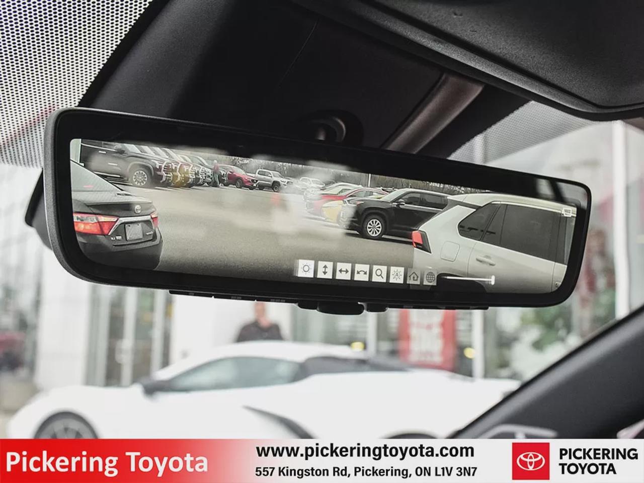 2023 Toyota RAV4 Hybrid XSE Photo